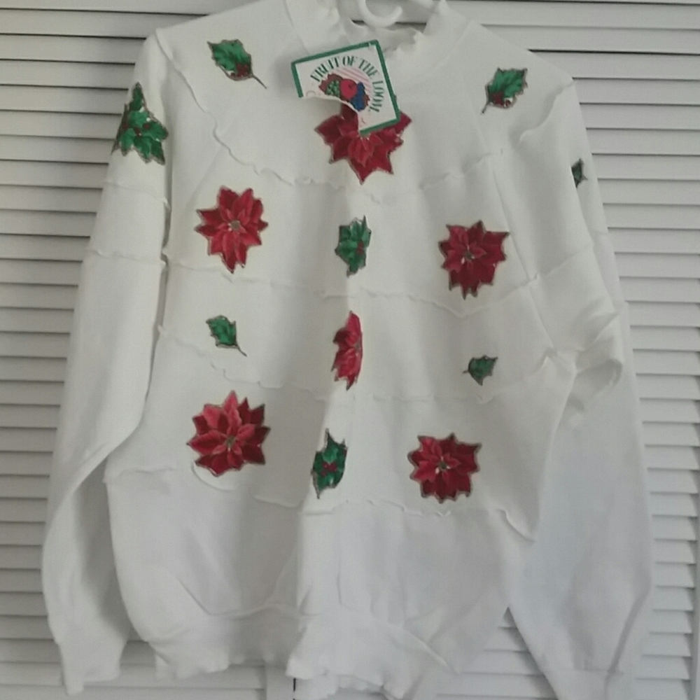 white Christmas sweat shirt